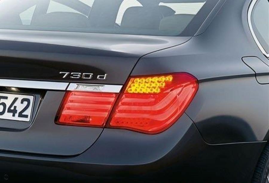  BMW 7-Series 2008 года  (фото 57 из 77)